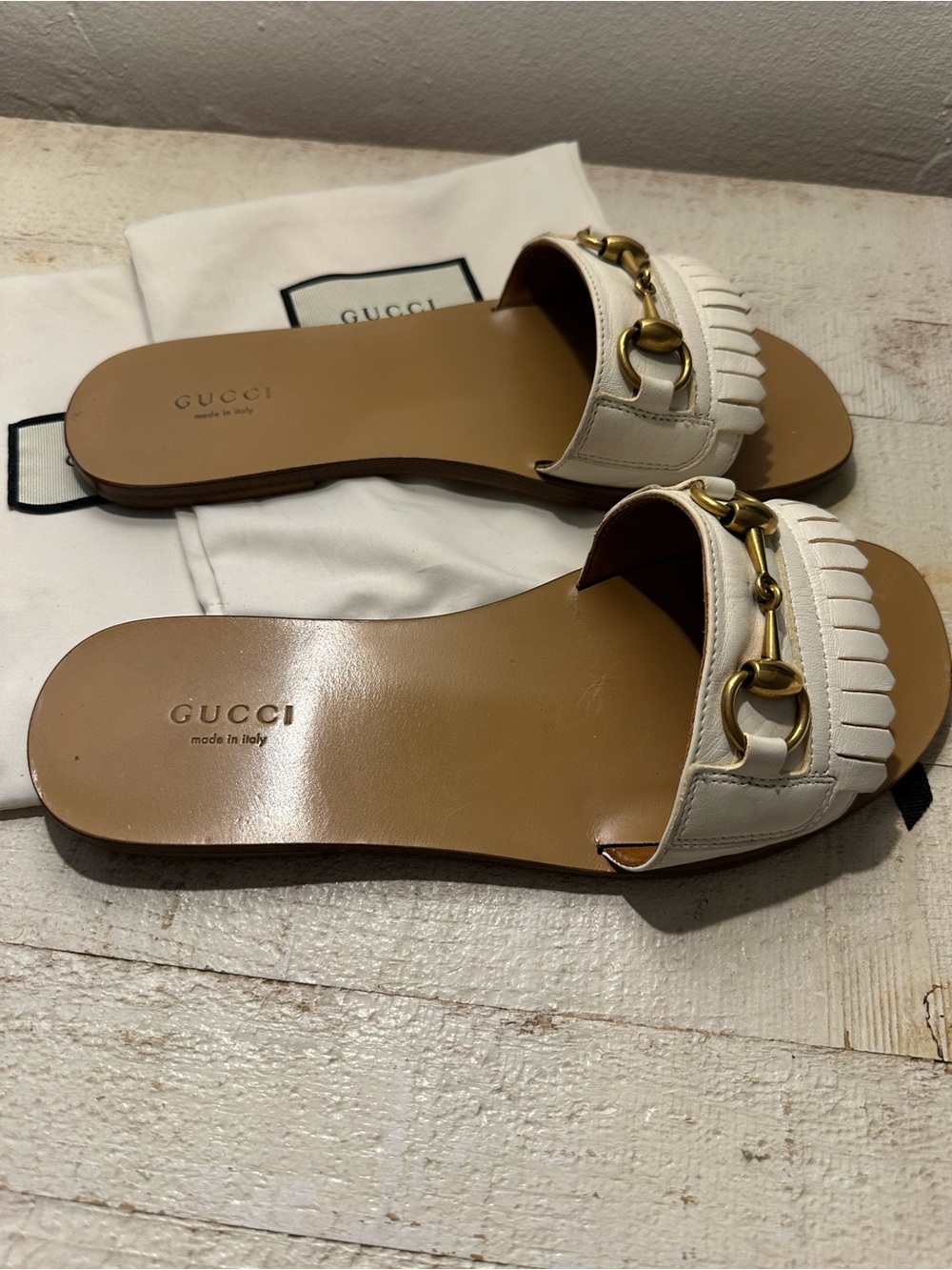 Gucci Cream Leather Horsebit Fringe flat sandals size 7.5 - Picture 3 of 11